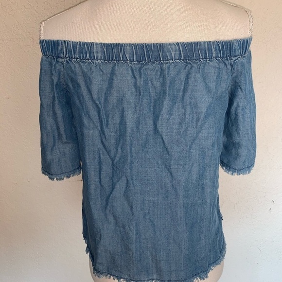 𝅺🌵bp Chambray Raw Hem Off Shoulder Top XS/S Sx - Picture 3 of 3